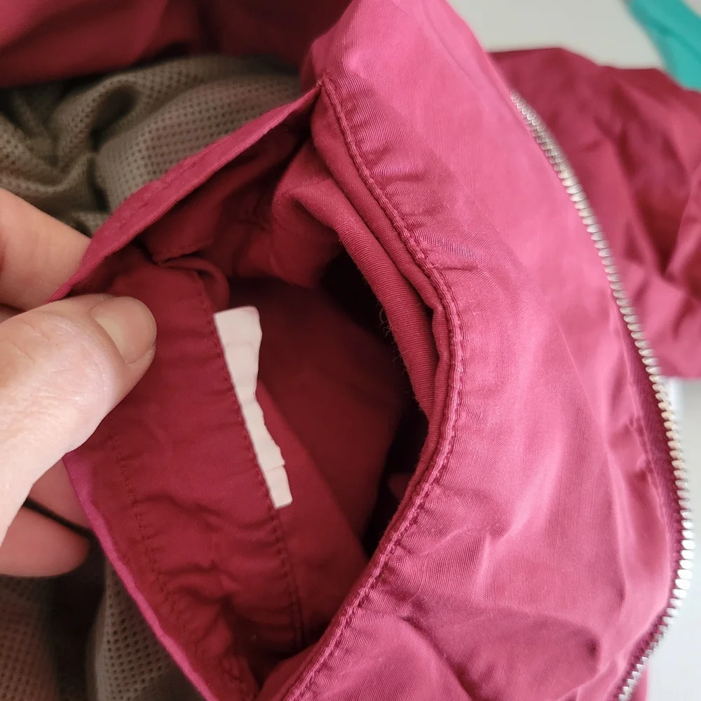Valentino Made In Italy‎ Burgundy Red Bomber Rain Jacket Women's Size Small